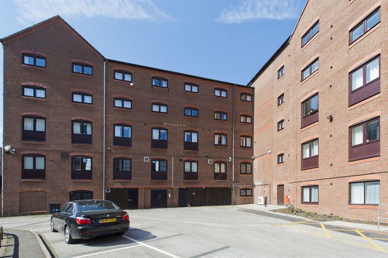 Premier Inn Birmingham City Centre Bridge Street Exterior foto