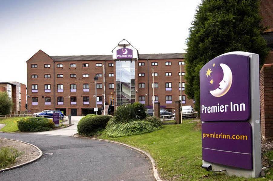 Premier Inn Birmingham City Centre Bridge Street Exterior foto
